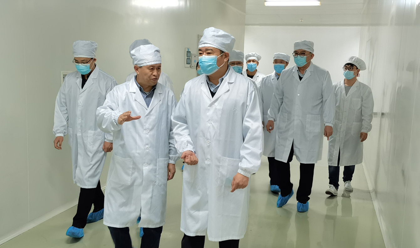 质量提升 力拔头筹！ 黑龙江省药品监督管理局副局长王晓刚一行莅临友搏药业检查指导