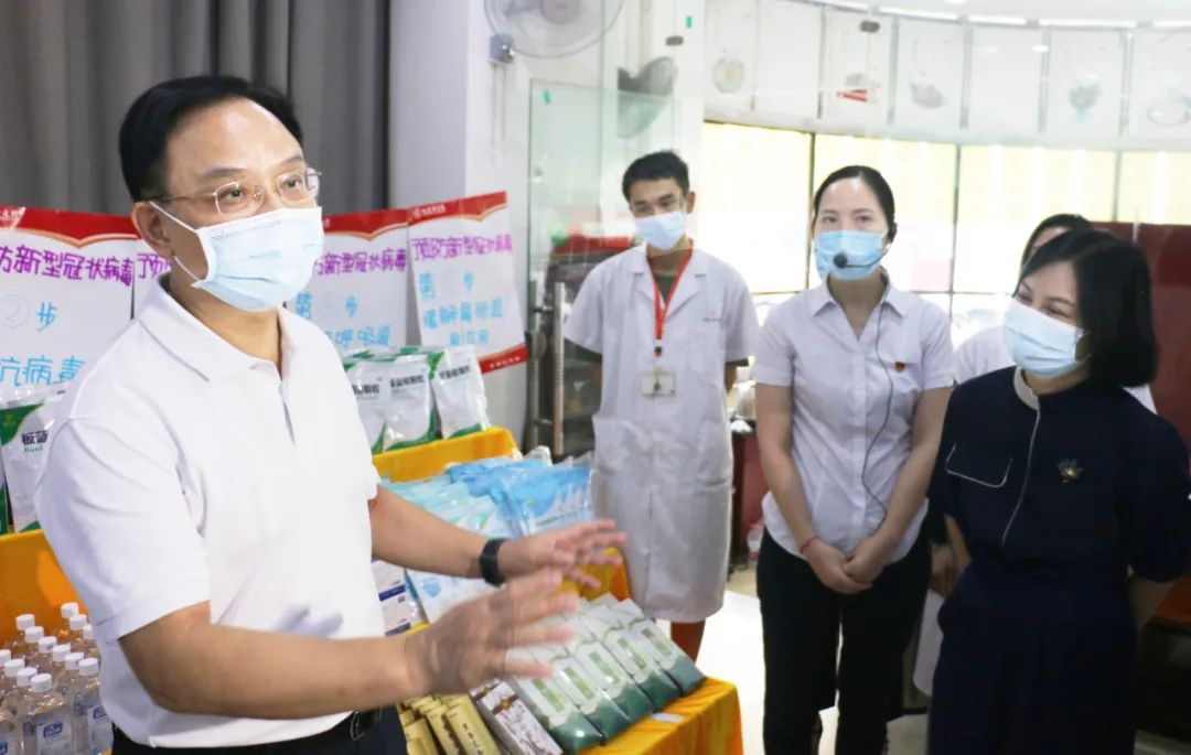 湖南省市场监督管理局党组书记、局长向曙光一行莅临ok138太阳集团督查疫情防控工作