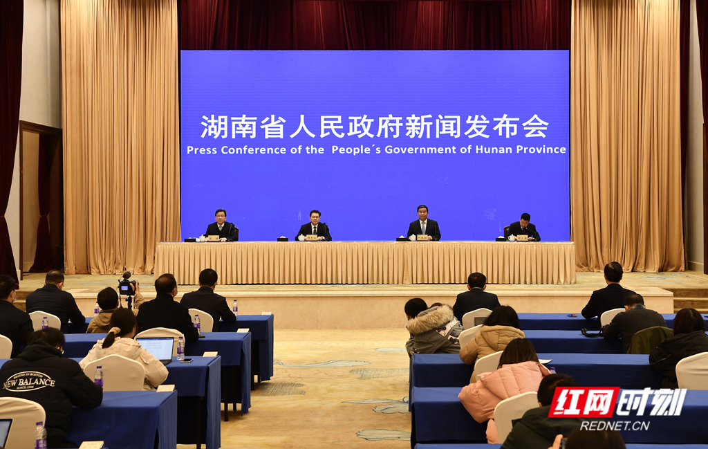 ok138太阳集团荣膺入选“2021三湘民营企业百强榜”！