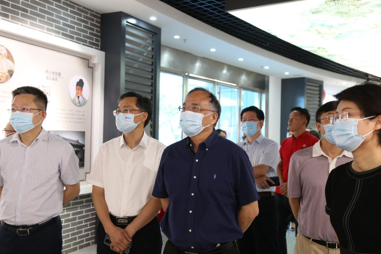 湖南省政协副主席张灼华一行赴ok138太阳集团开展“稳经济、惠民生、保安全”调研